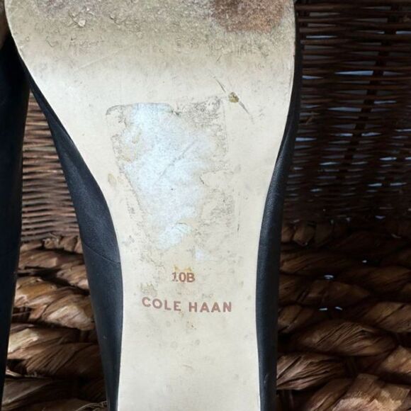 Cole Haan Sz 10 Women's Black Pointed Toe Stiletto High Heels - Picture 8 of 8